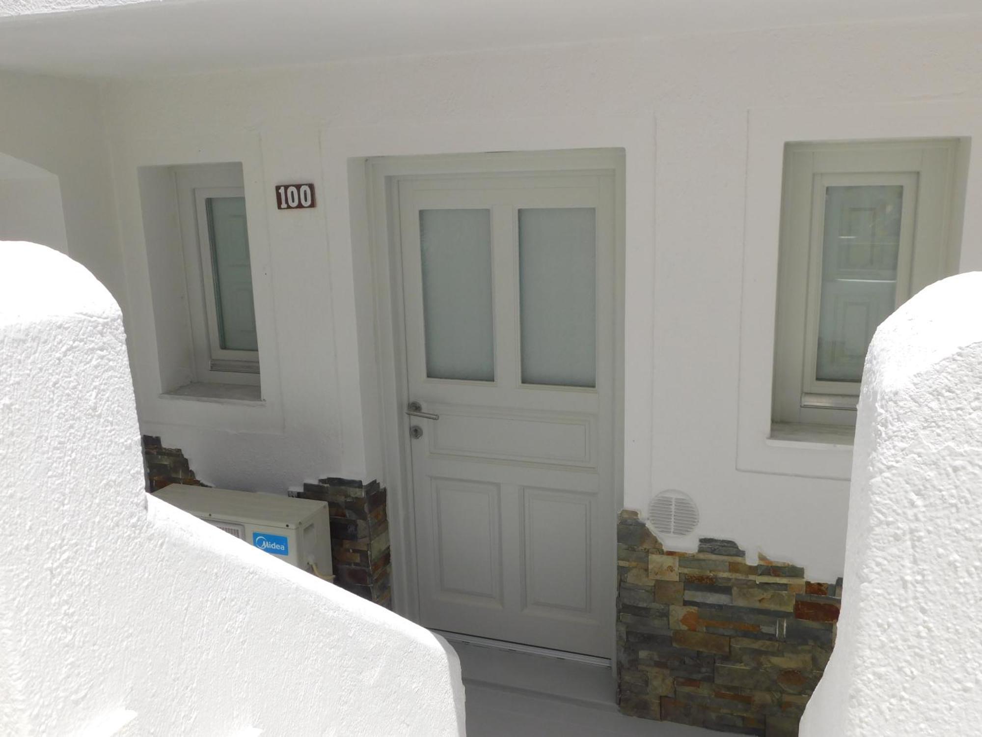 Happy Fish Rooms- Beachfront بيريسا المظهر الخارجي الصورة